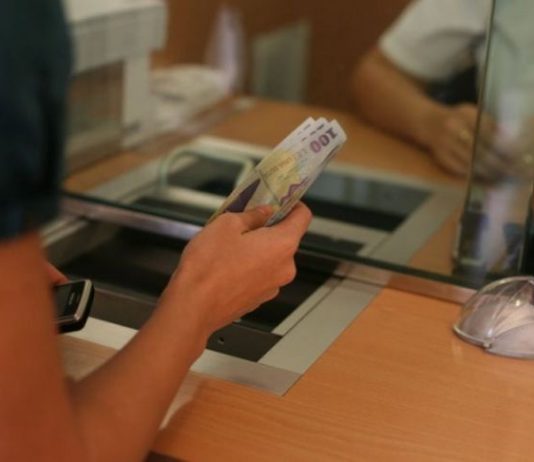 Ce trebuie sa faci pentru a plati rate cu cateva sute de lei mai mici