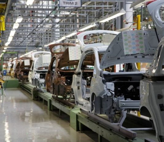 Veste uriasa pentru economie: Romania a depasit Italia si Ungaria la productia de masini noi!