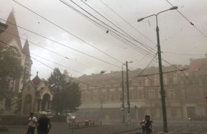La cat se ridica pagubele materiale facute de furtuna care a devastat vestul tarii?