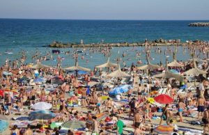 Patronatele anunta ca turismul pe litoral si in Delta Dunarii a crescut anul acesta cu 8%