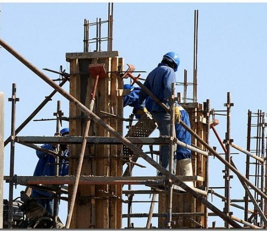 Crestere usoara in sectorul constructiilor: Peste 27.500 de autorizatii eliberate anul acesta!