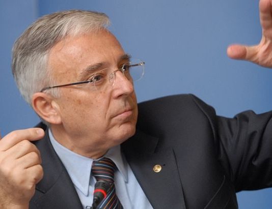 Inflatia se tempereaza, dar ROBOR-ul ramane exagerat. Isarescu: Bancile au sarit calul!