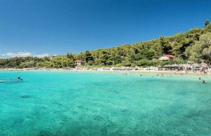 Grecia a depistat primul caz de variola maimutei la un turist! Va afecta restul sezonului?
