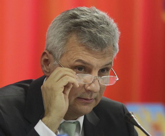 Un amendament semnat de PSD-istul Daniel Zamfir dă peste cap sistemul energetic din Romania și umflă facturile