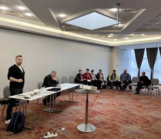 Comunicat de presă: MASA ROTUNDĂ „ANTREPRENORIATUL SOCIAL DIN REGIUNEA CENTRU”