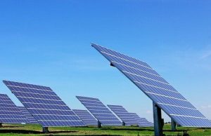 Ministrul Energiei: ”Avem şanse ca, până la finalul anului următor, să punem în funcţiune capacităţi de energie curată de 735 MW”